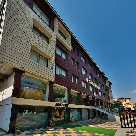 Hotel Samci Riviera Srinagar  Exterior photo